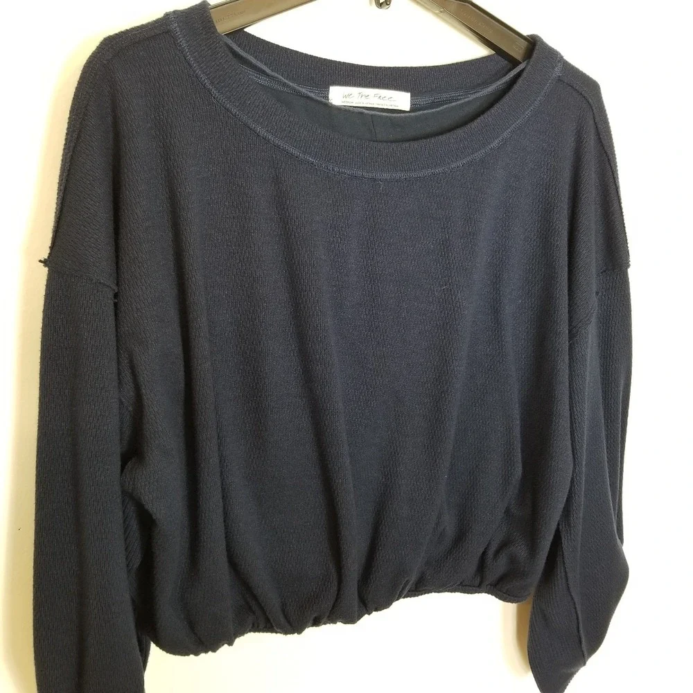 Free People Cuddle Bubble Long Sleeve Slouchy Fit Top‎ Sweater Sz M Navy